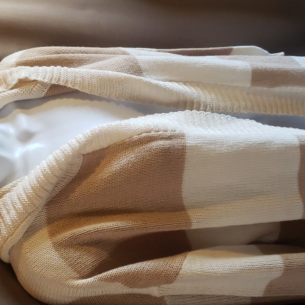 Cream Striped Hooded Cardigan Size Small NEW - Picture 5 of 10